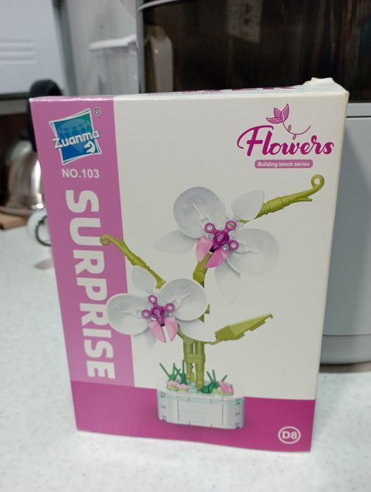 Продам міні лего пес,квітка,горщик з квітами