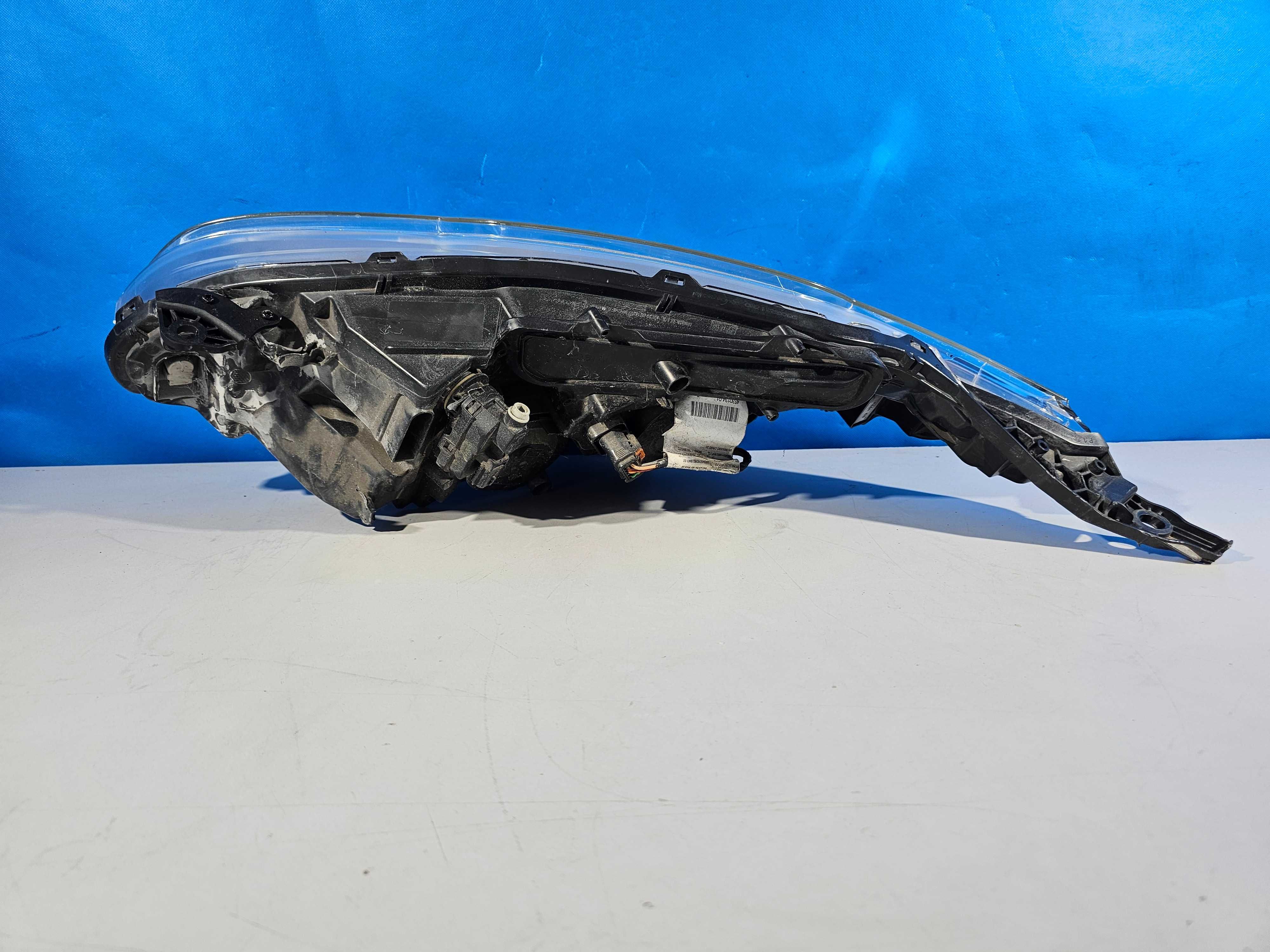 Peugeot 208 I 12-15r. Lampa Przód Przednia Prawa Soczewka Europa
