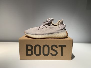 Adidas Yeezy Boost 350 V2 SESAME 43 1/3 EU / 9.5 US.