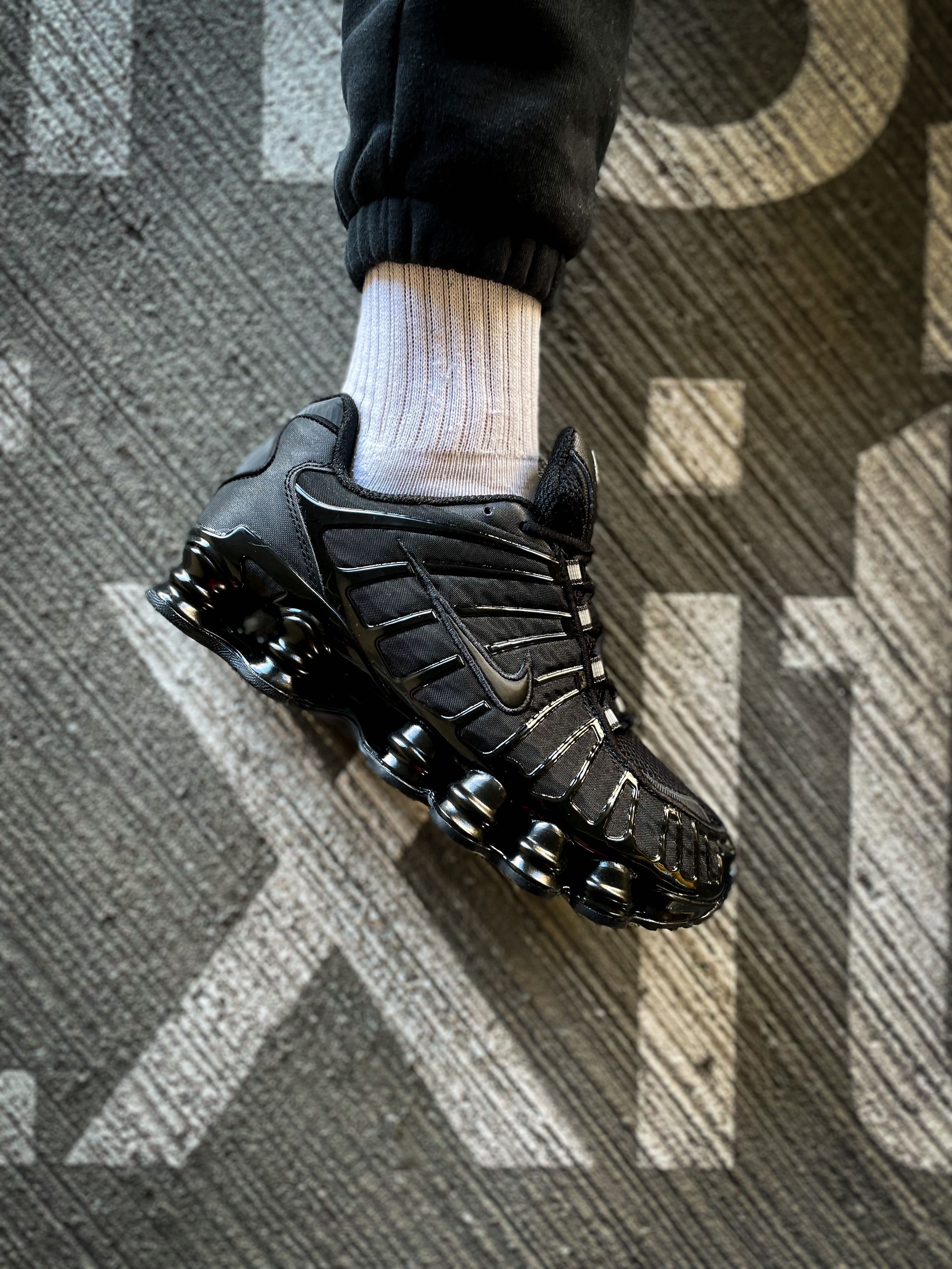 Мужские кроссовки Nike Shox TL 'Triple Black" Размеры 41-45