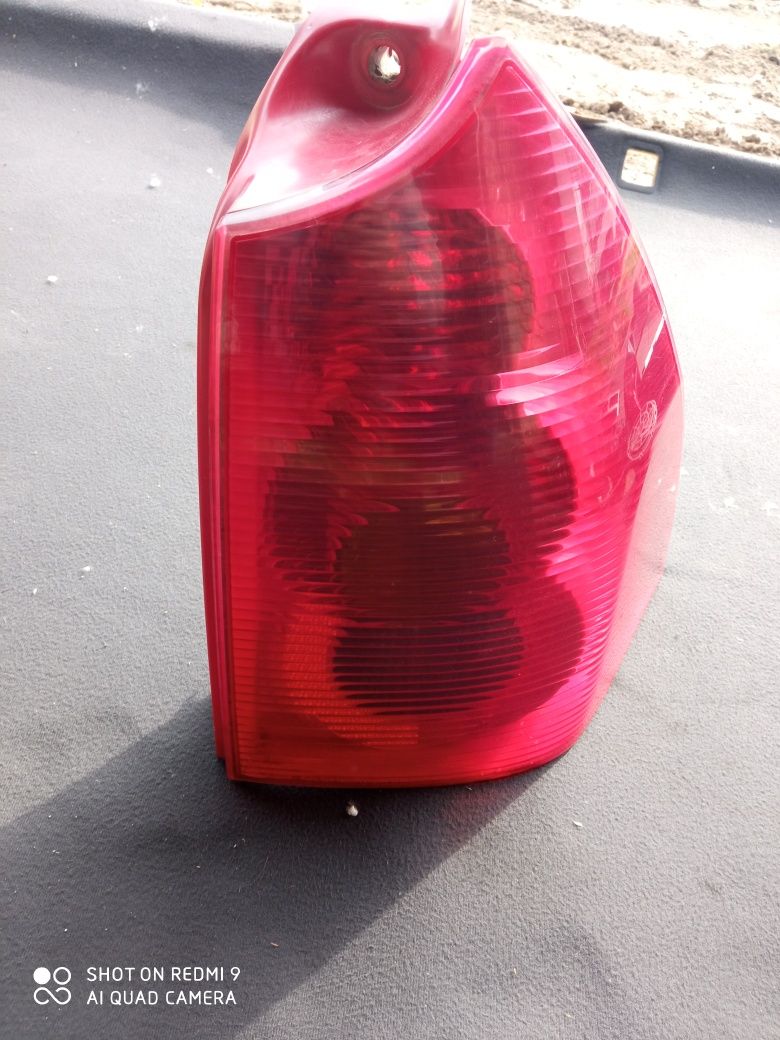 Lampa prawy tył Peugeot 307 kombi