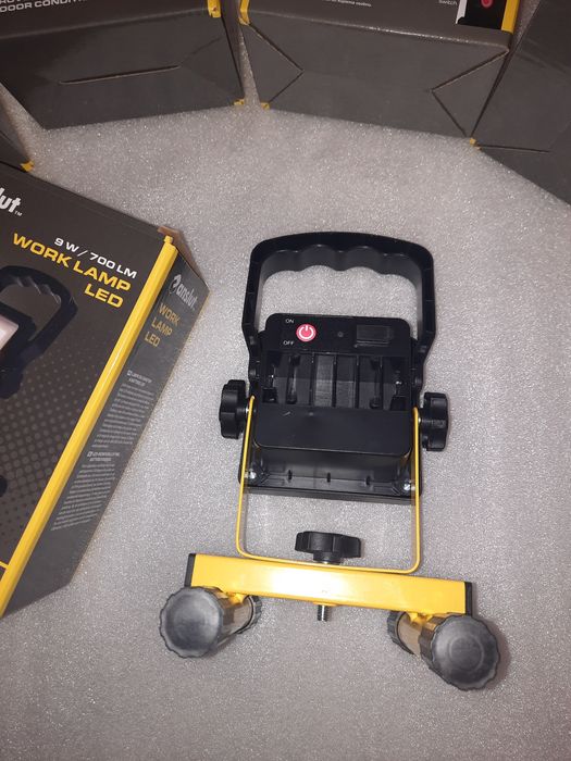 Акамуляторна лед LED лампа ностольна переносна на аккамуляторі