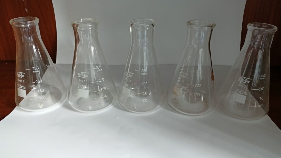 Kolby stożkowe 250 ml bez szlifu