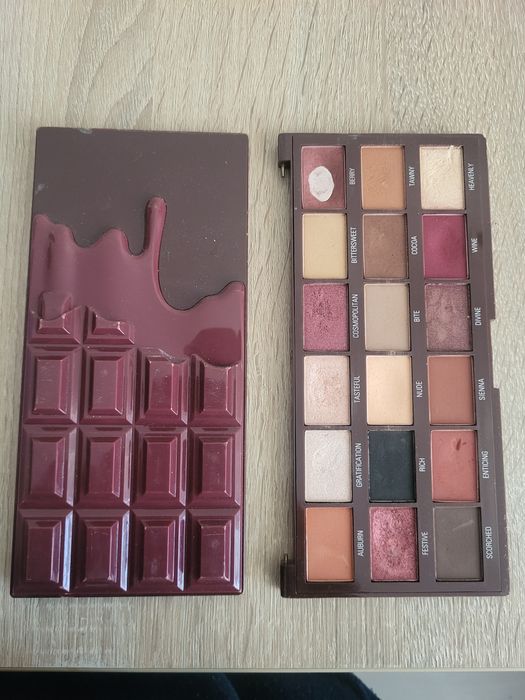 Zestaw 6 paletek Makeup Revolution