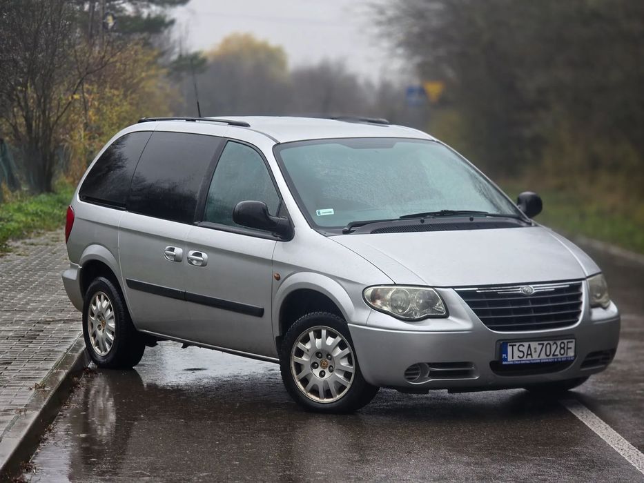 Chrysler Voyager Stan_Idealny_2.4b+g_7foteli-Zarejestrowany