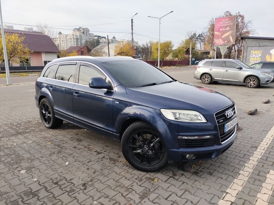 Audi Q7 quattro 3.0TDI