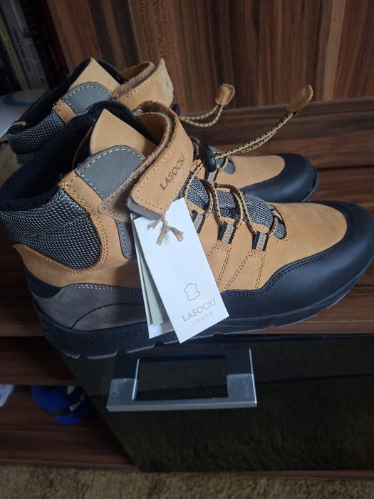 Lasocki Nowe nieużywane botki skórzane z Polarem  40