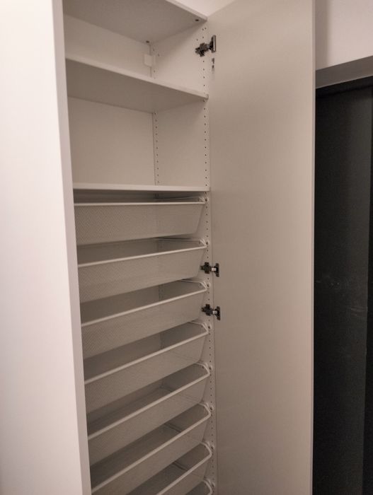 Montaż mebli /Wieszanie szafek, półek. Zapraszam