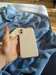 iPhone 11 biały