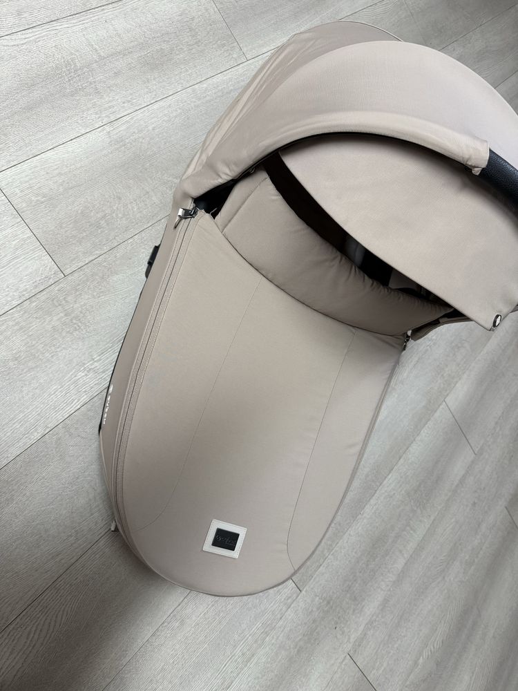 Gondola Cybex Priam 4.0 Cozy Beige Lux