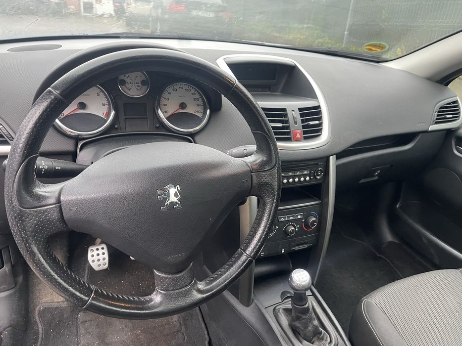 Peugeot 207 CC, 1,6 benzyna