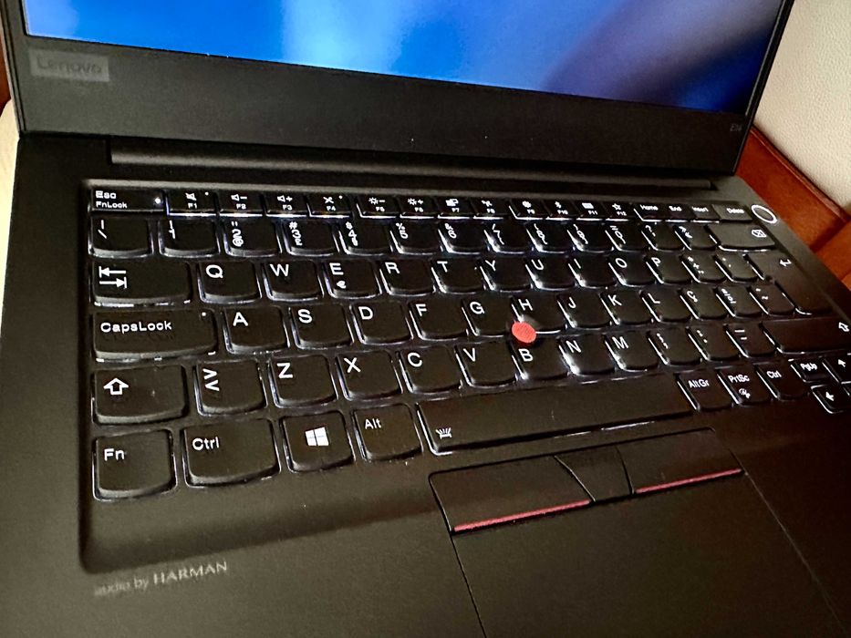 Lenovo ThinkPad E14 14.1" Full HD / i7-10510U Quad Core / 16 GB RAM / 2 Drives64284527032323123