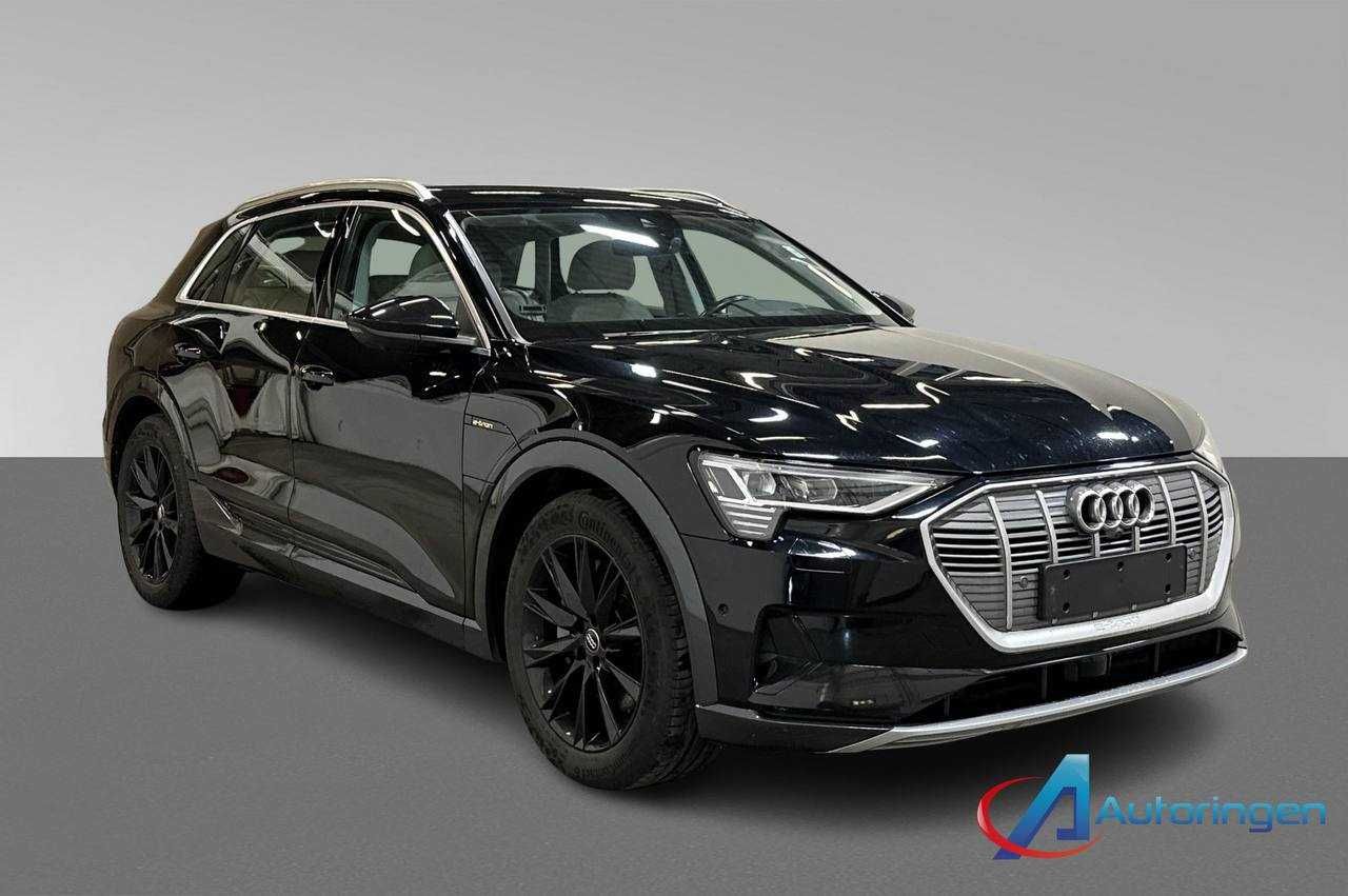 Авто в дорозі Audi e-tron 55 95 кВт 2019 ауді е-трон