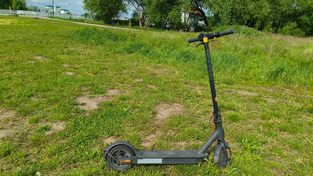 Hulajnoga Xiaomi Mi 2 PRO bardzo dobry stan 3 lata gwarancja