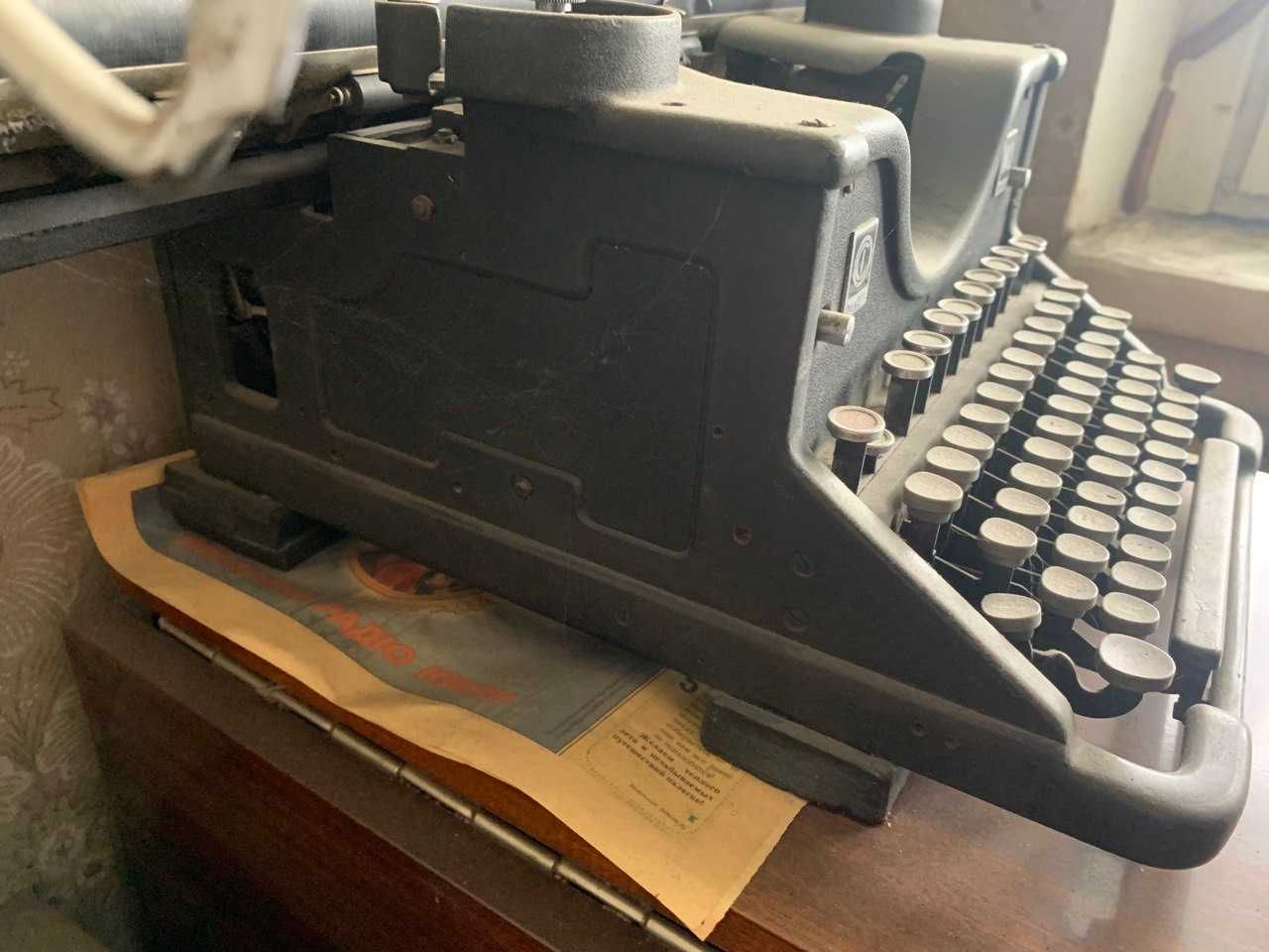 Печатная машинка Olivetti