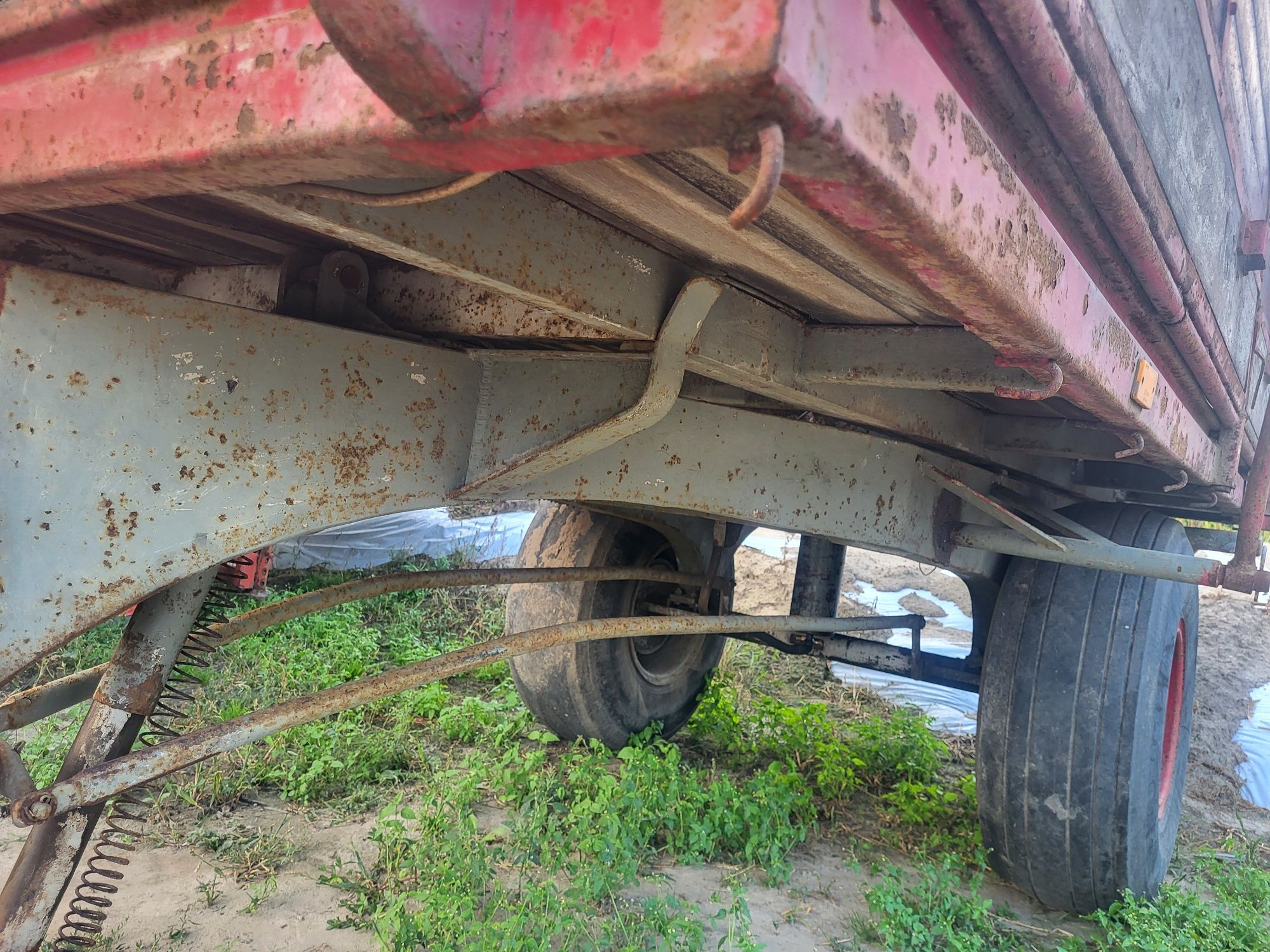 przyczepa Skorupowa tandem wywrotka 4-5ton do tyłu d47