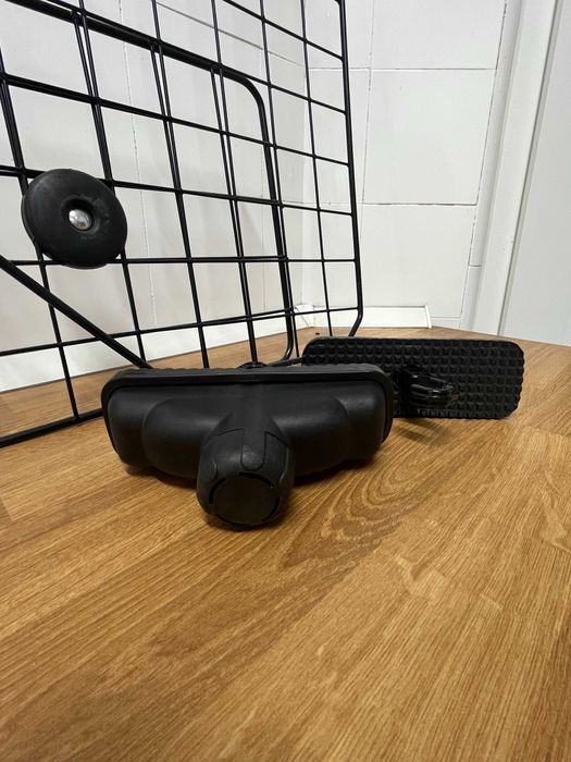 Dog barrier / gate for cars
