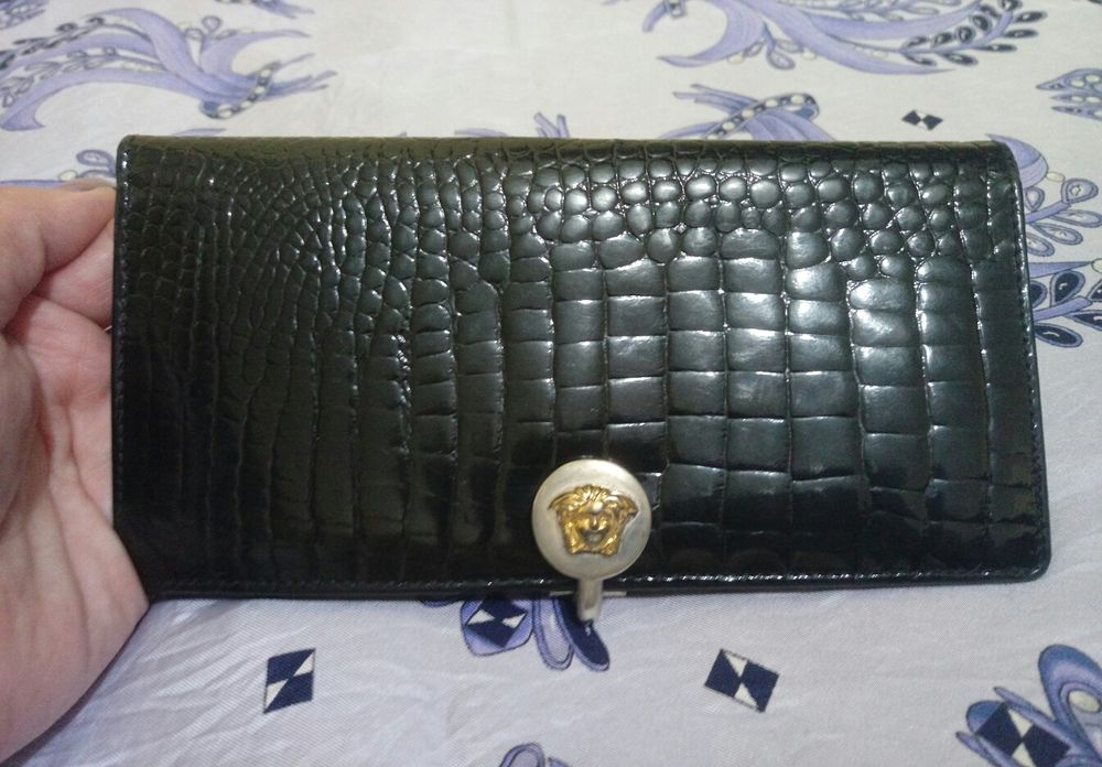 Оригінал Gianni Versace Italy шкіряний лаковий гаманець портмоне
