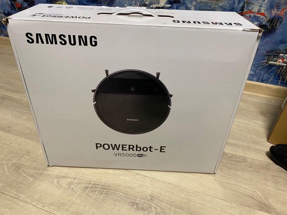 Робот пилосос Самсунг