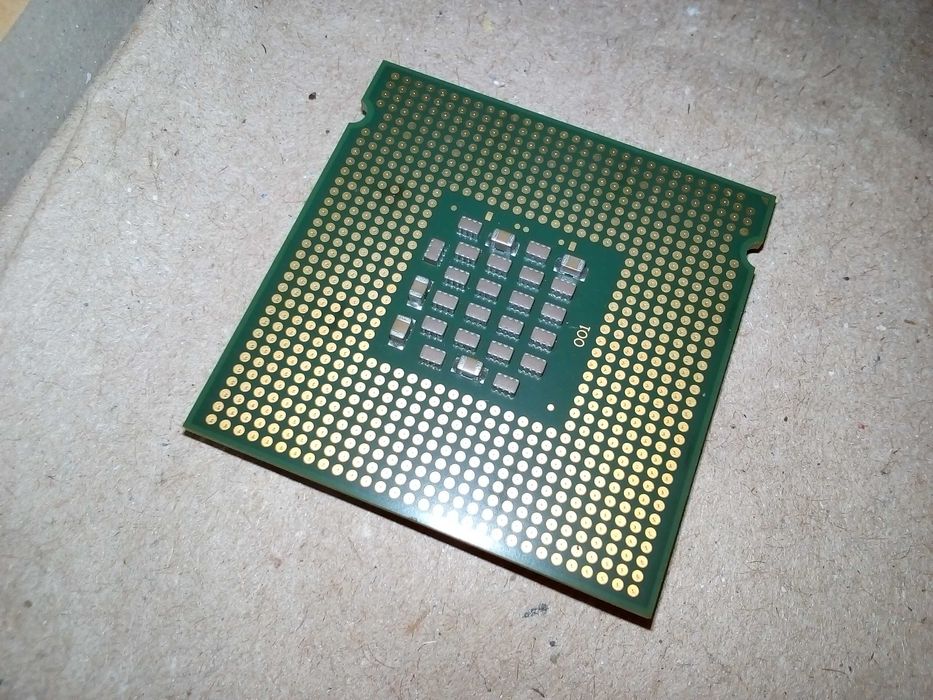 процессор Socket 775 Intel Celeron D 331 SL8H7 2.66GHz/256/533/04A