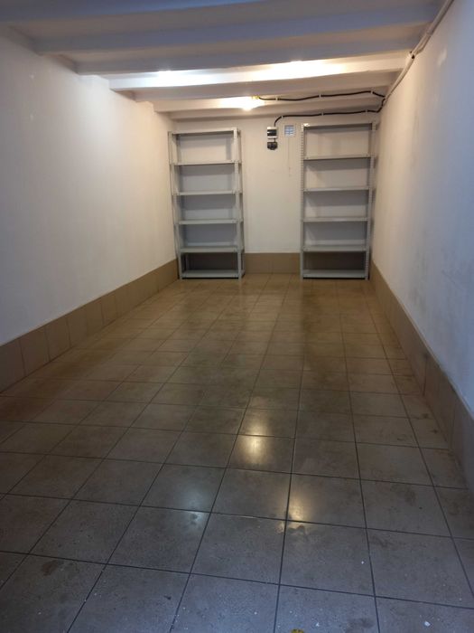 WYNAJMĘ / DO WYNAJĘCIA - Garaż murowany z prądem - KRZYKI