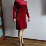 Czerwona sukienka