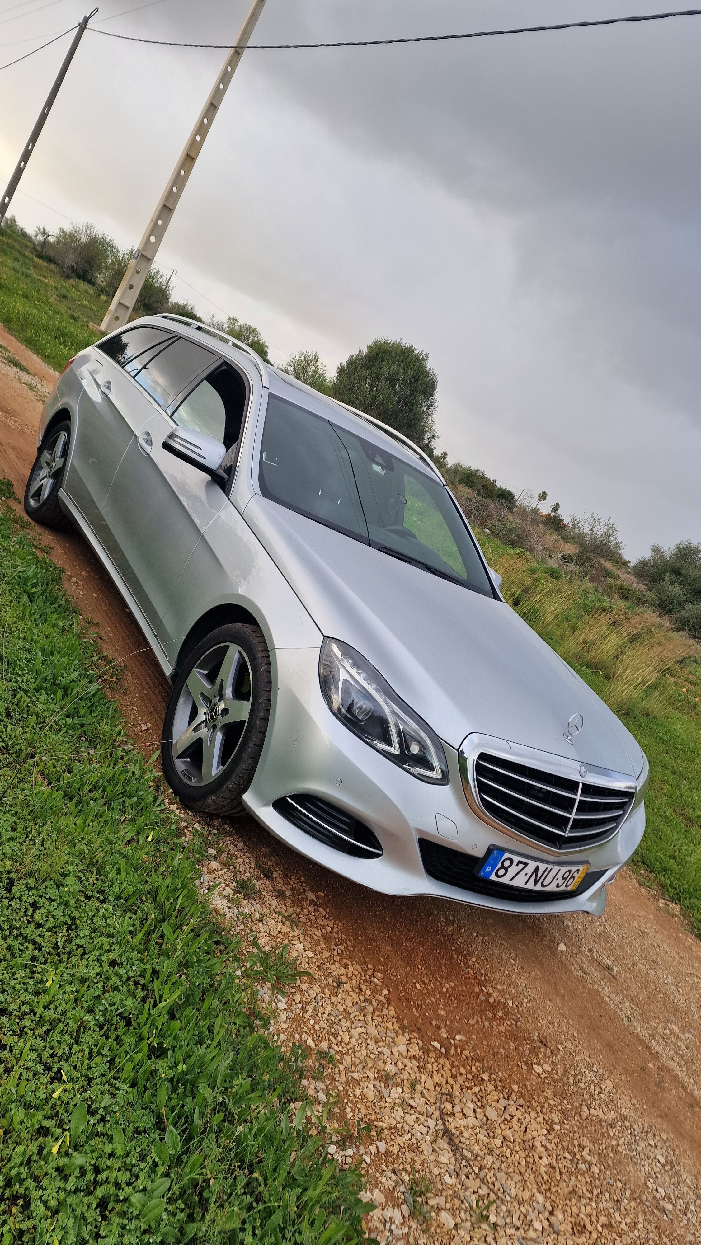 Mercedes bens E300 híbrido