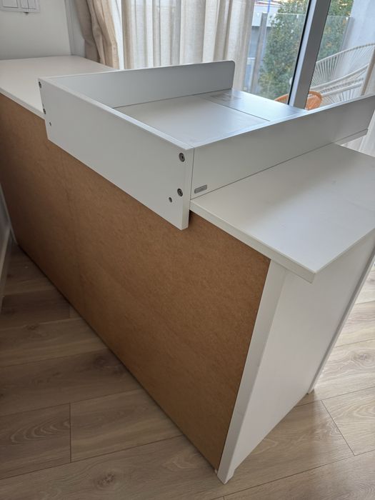 Connunto comoda Ikea + muda fraldas Kave Home