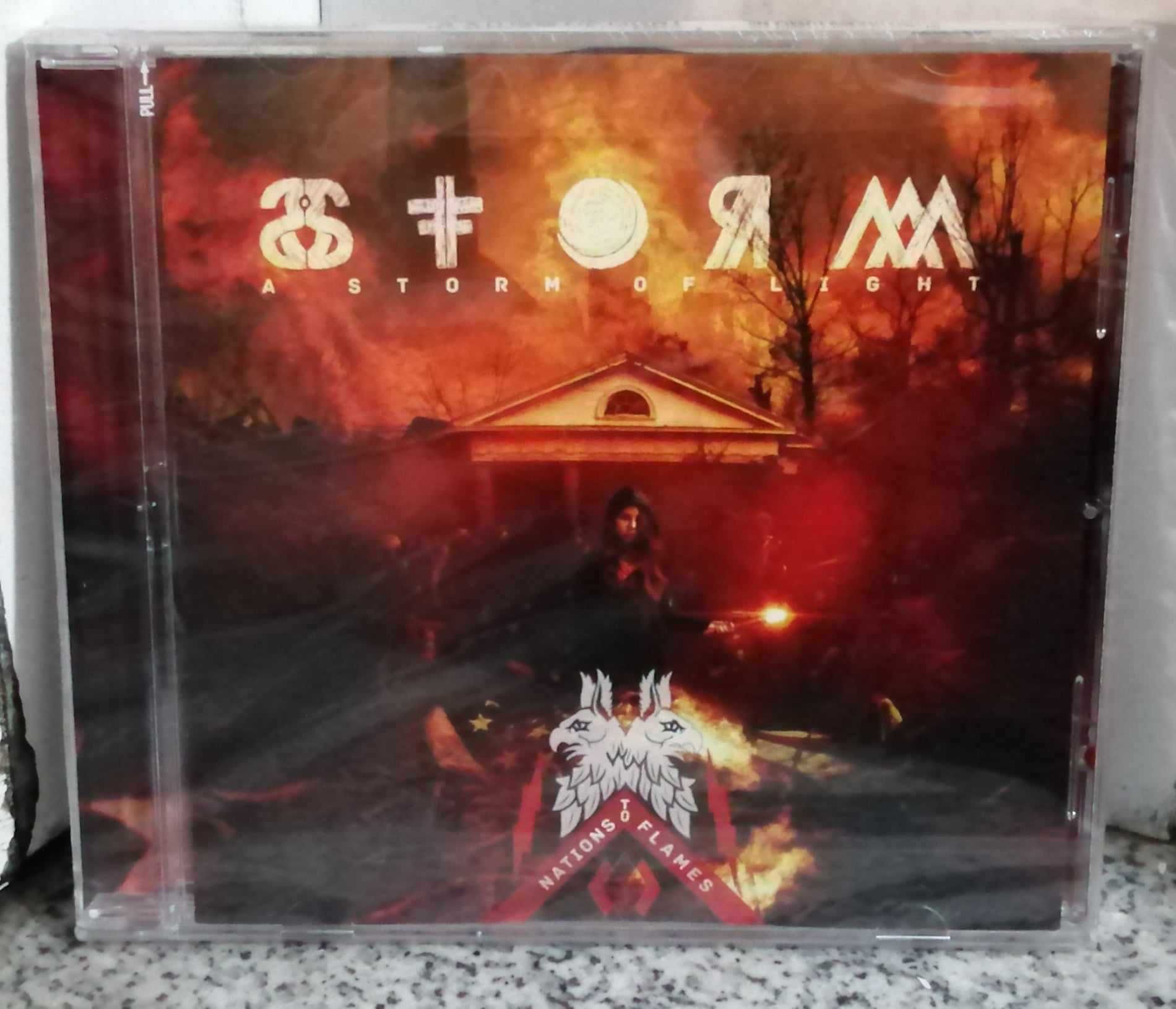 cd de A STORM OF LIGHT - Nations To Flames (novo)