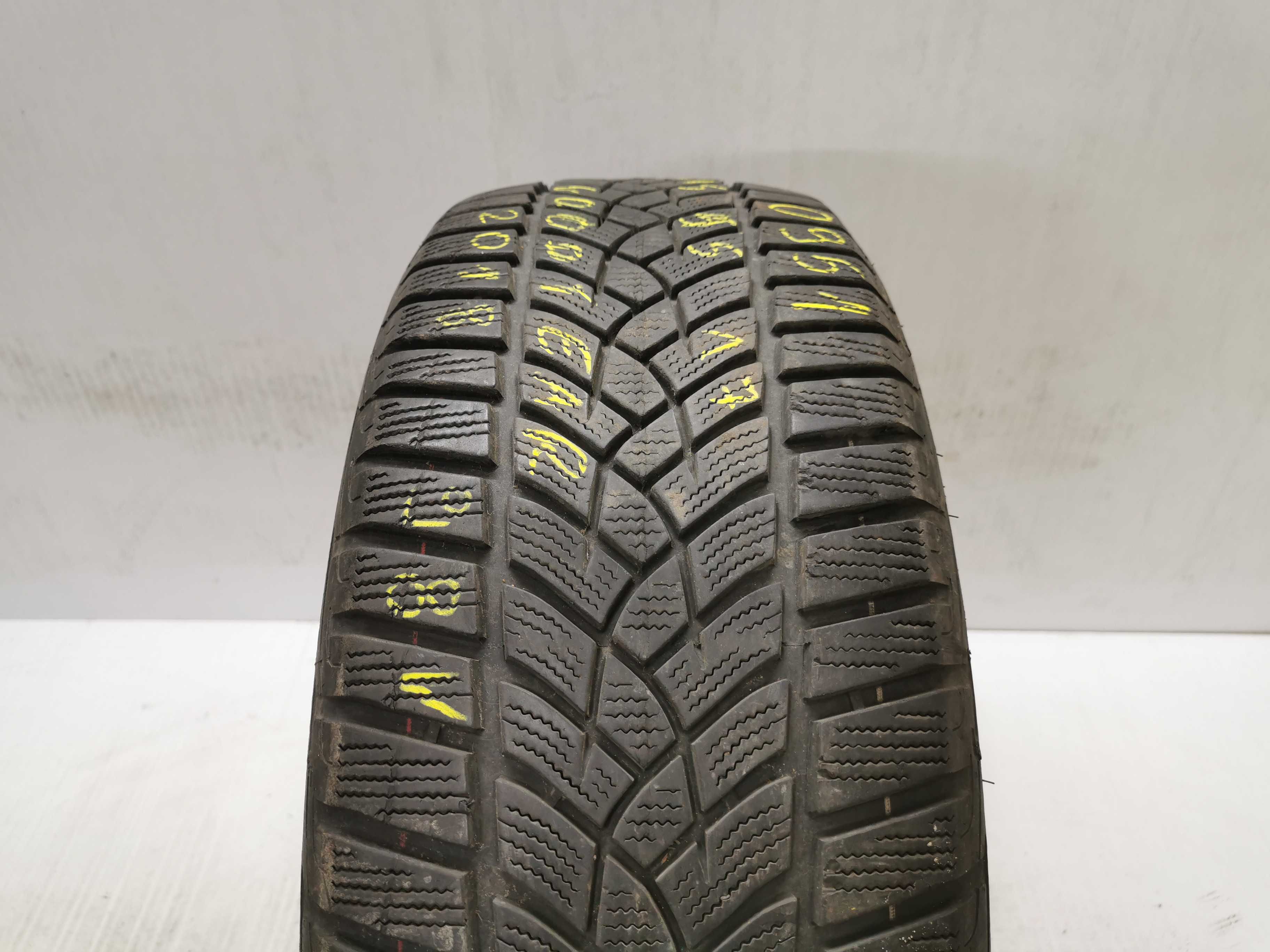 Goodyear Ultragrip Performance Gen-1 215/55r17 98V 6,6mm XL Rant N0951