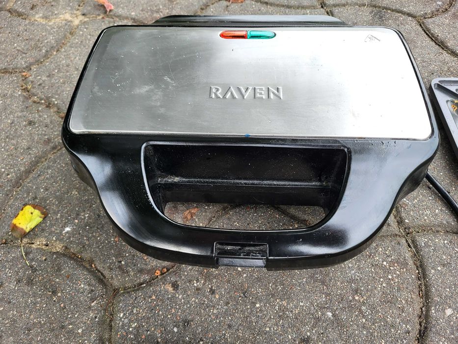 Opiekacz toster gofrownica z wymiennymi wkładami RAVEN ES006X