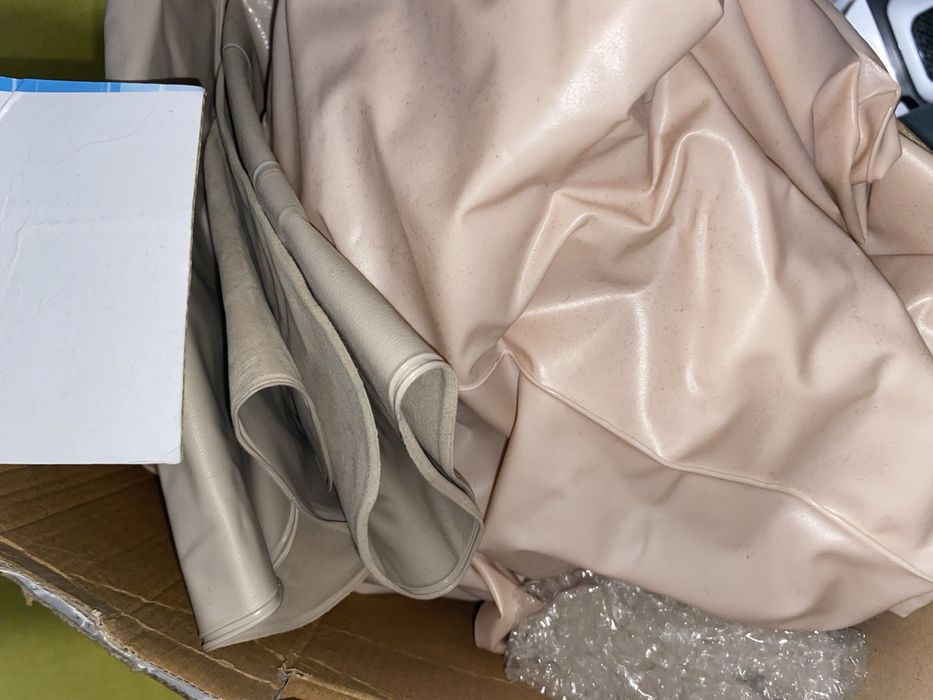 Materac dmuchany/łóżko samochodowe