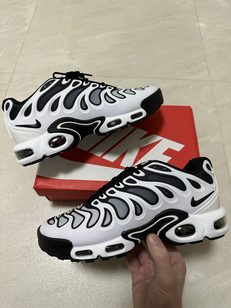 Кросівки найк тн Nike Air Max Plus Drift
