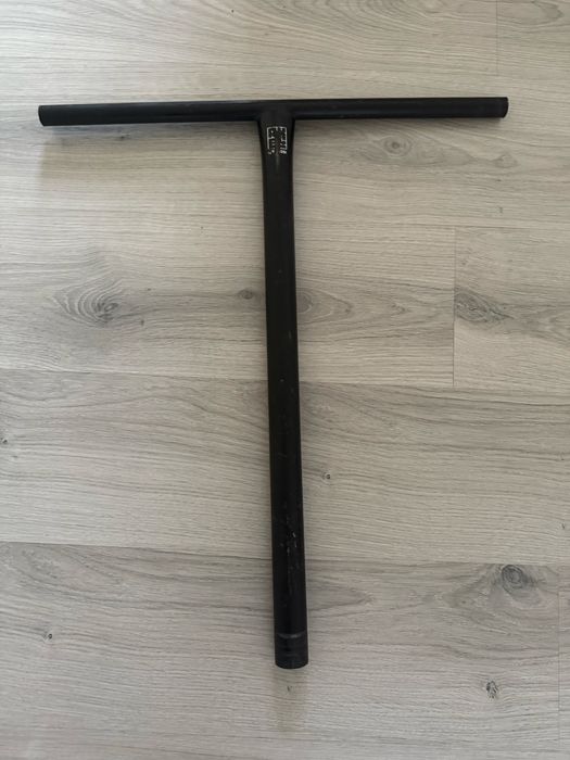 Продам руль на трюковий самокат AXEL Storm HIC-SCS 620mm (Matt Black)