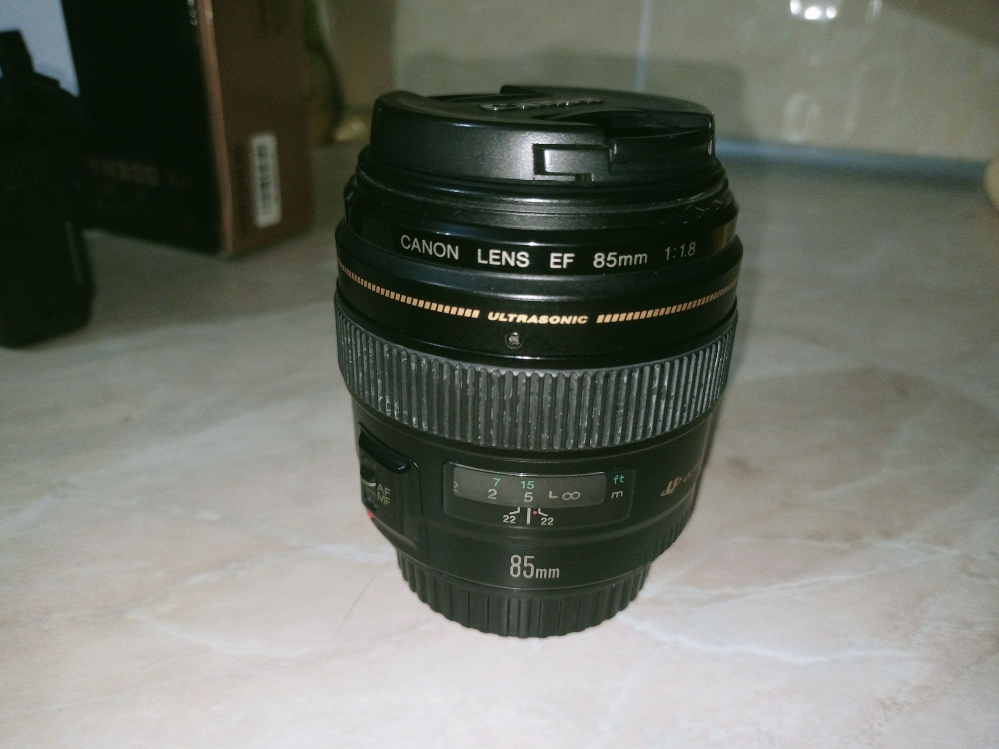 Продам объектив Canon EF 85 mm