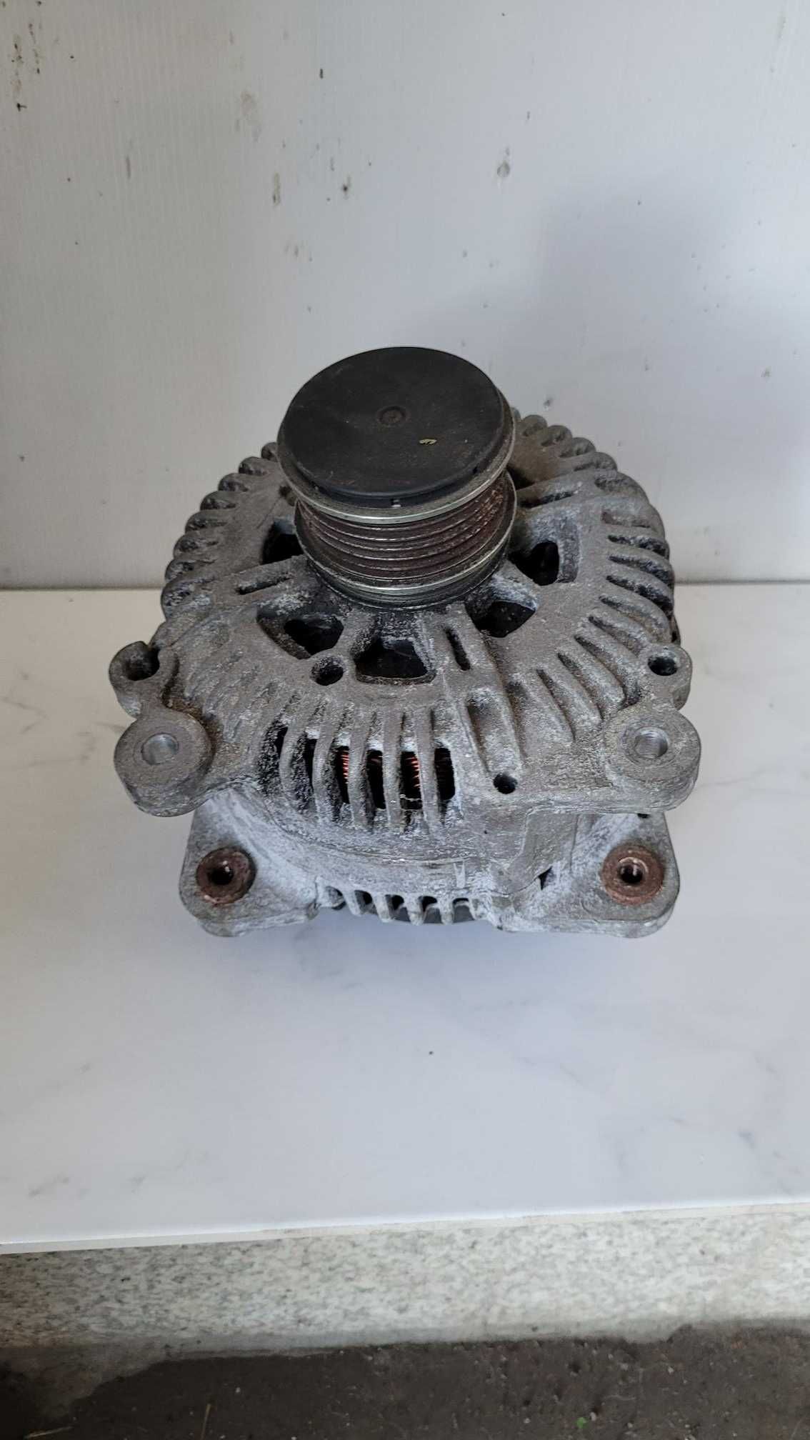 Alternador VW Passat 1.9 tdi 105cv 2008