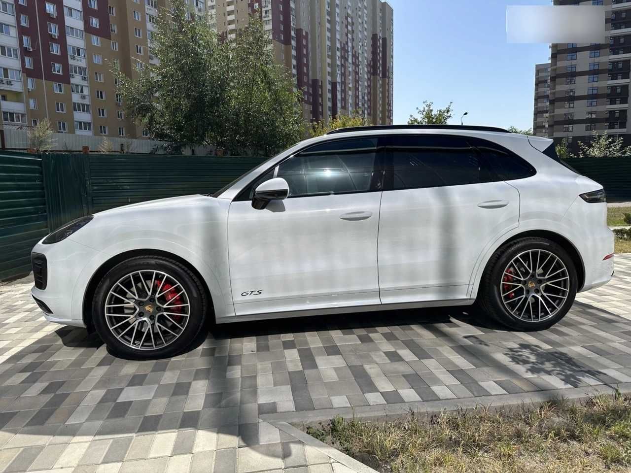 Porsche Cayenne GTS 2023