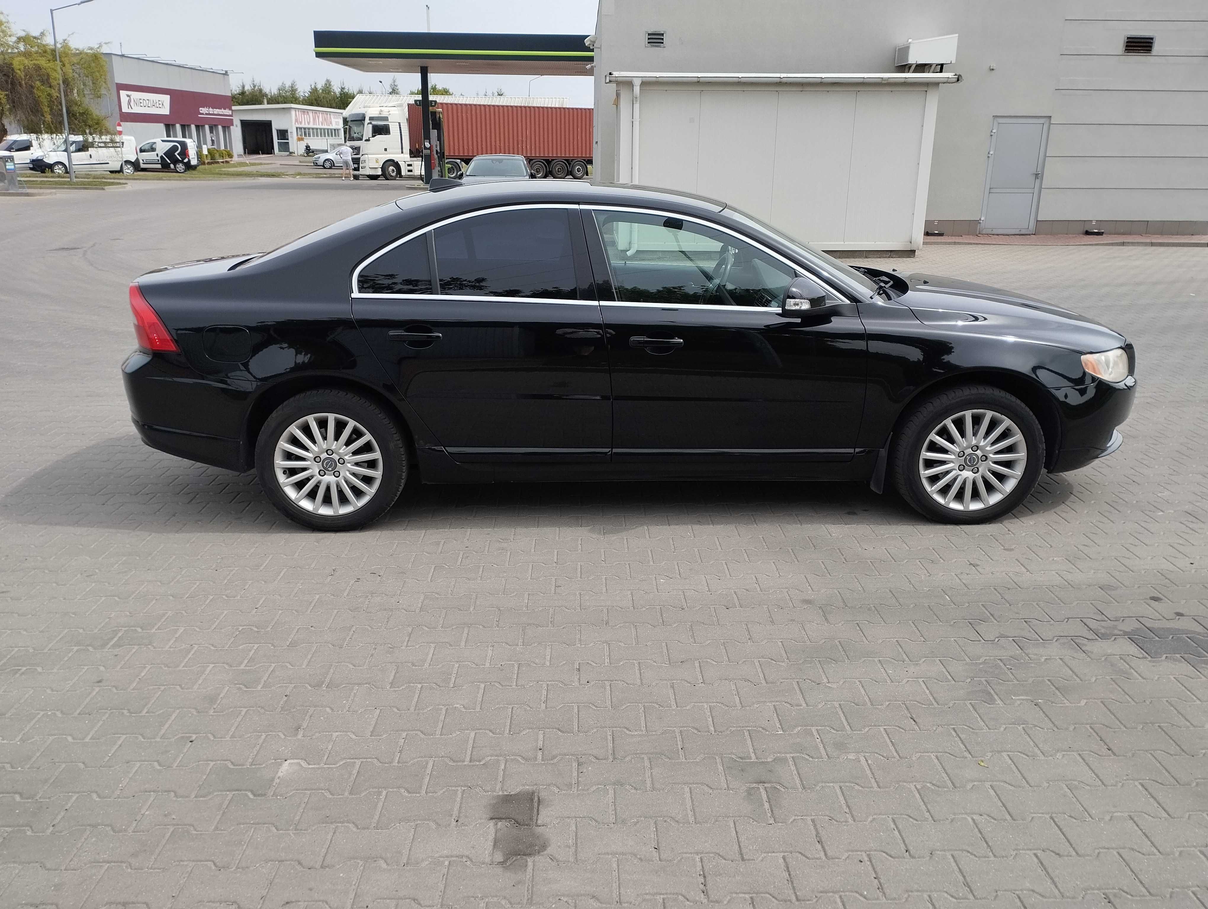 Volvo s80, 2.5T - 200km