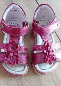 Sandałki  dla dziewczynki  Lasocki