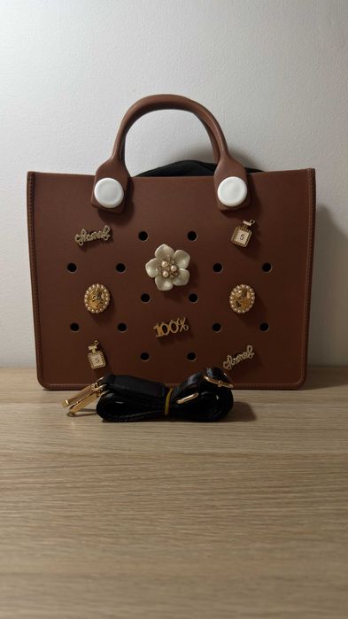 Brązowa torebka 29x27x7 cm z personalizacją