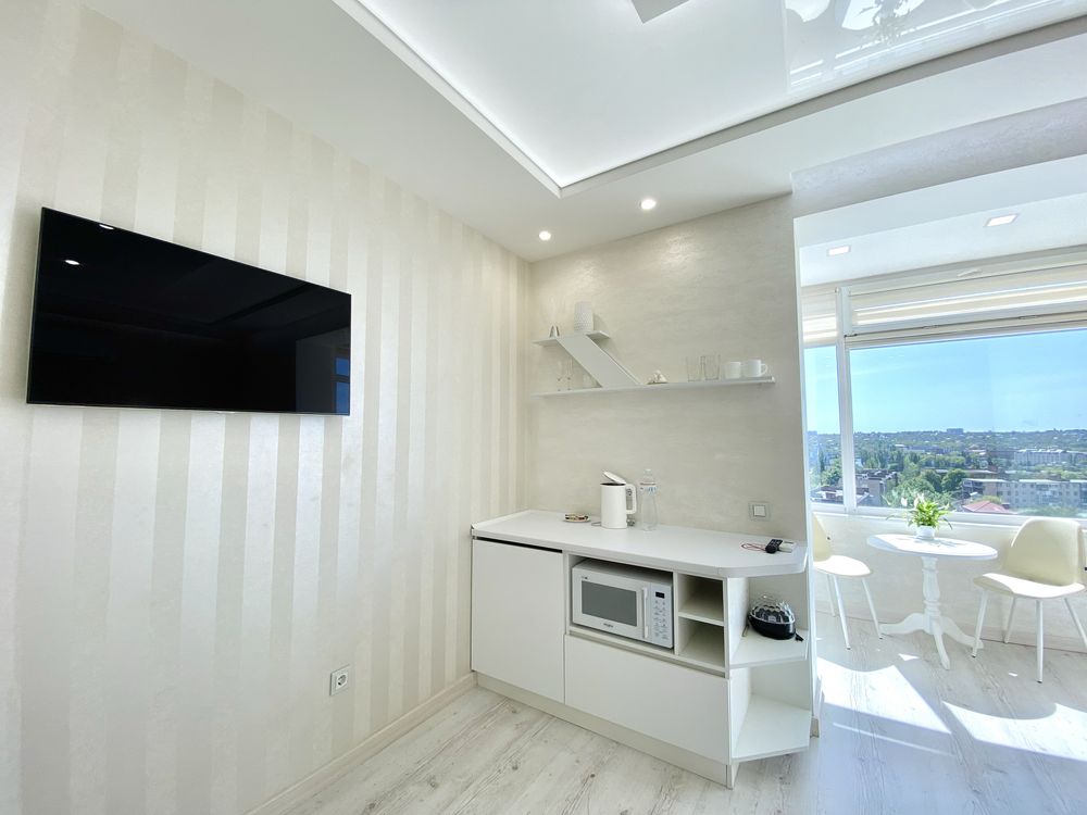 Найкраща панорамна квартира подобово Sky House в центрі Вінниці
