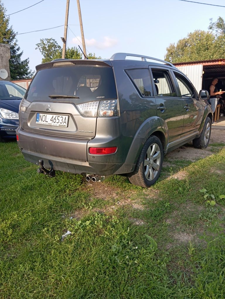 Sprzedam Mitsubishi Outlander 2.0tdi
