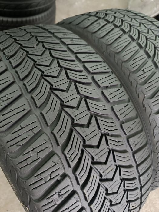 Para 225/45 R17 Dębica