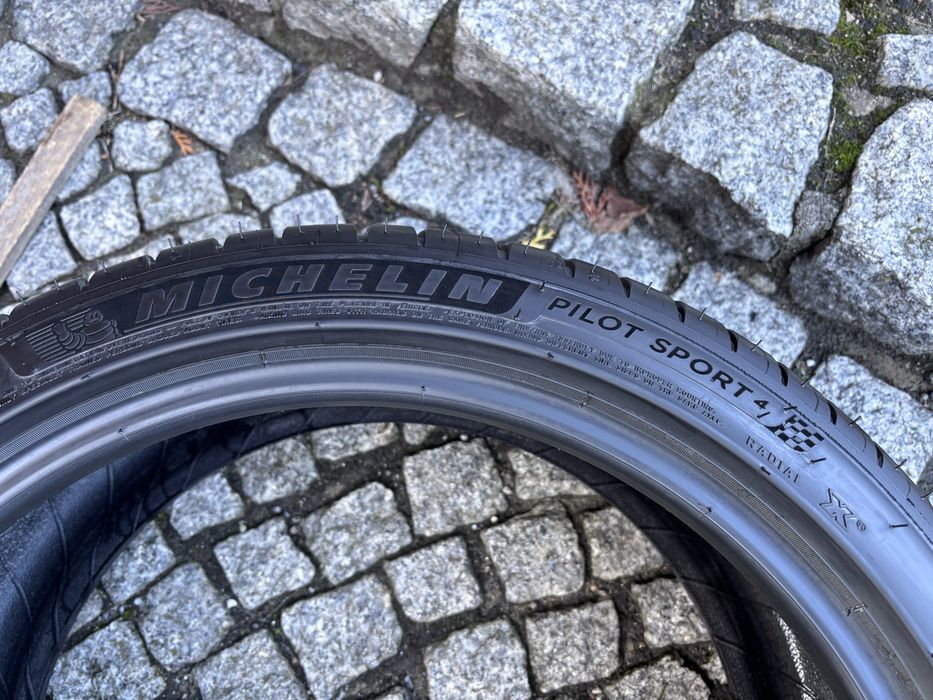 Letnie Michelin Pilot sport 4 225/40 R18 92Y XL Demo