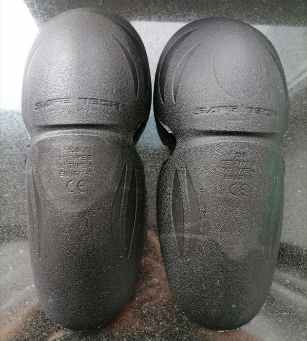 Захисні вставки SAFE TECH до мотокуртки