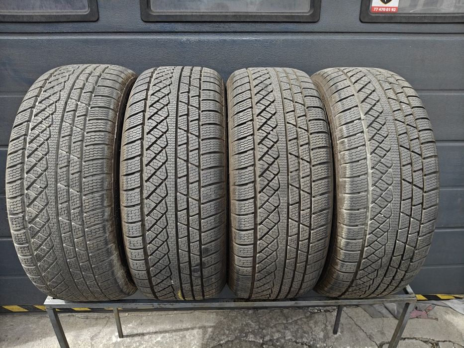 265/50R20 Petlas Explero Winter W671 komplet opon zima 8,5mm