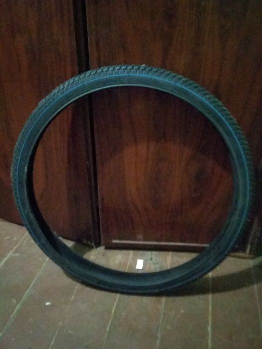 Продам обсолютно новую резину