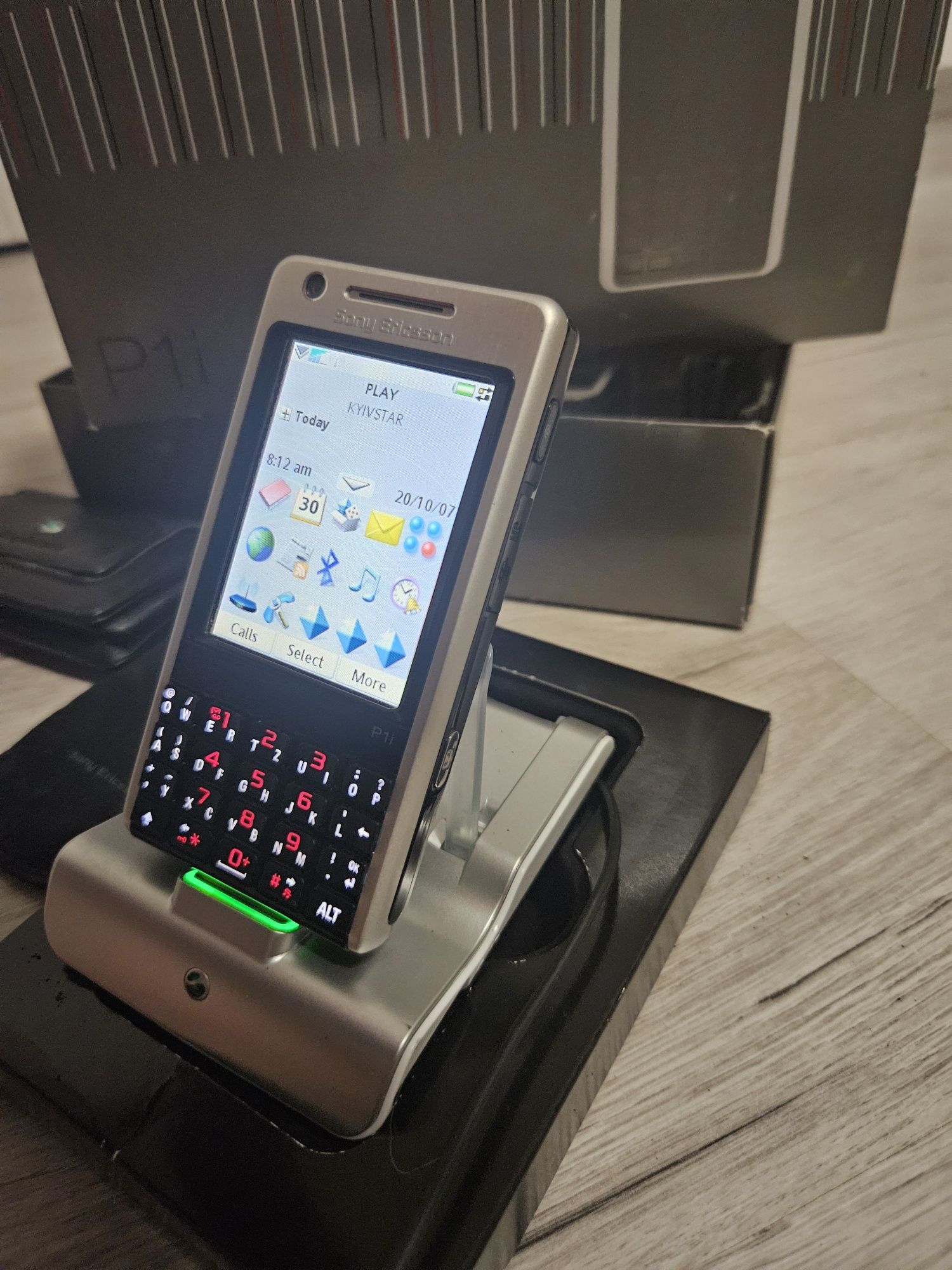 Sony Ericsson W960, P1i, W850, Aino U10
