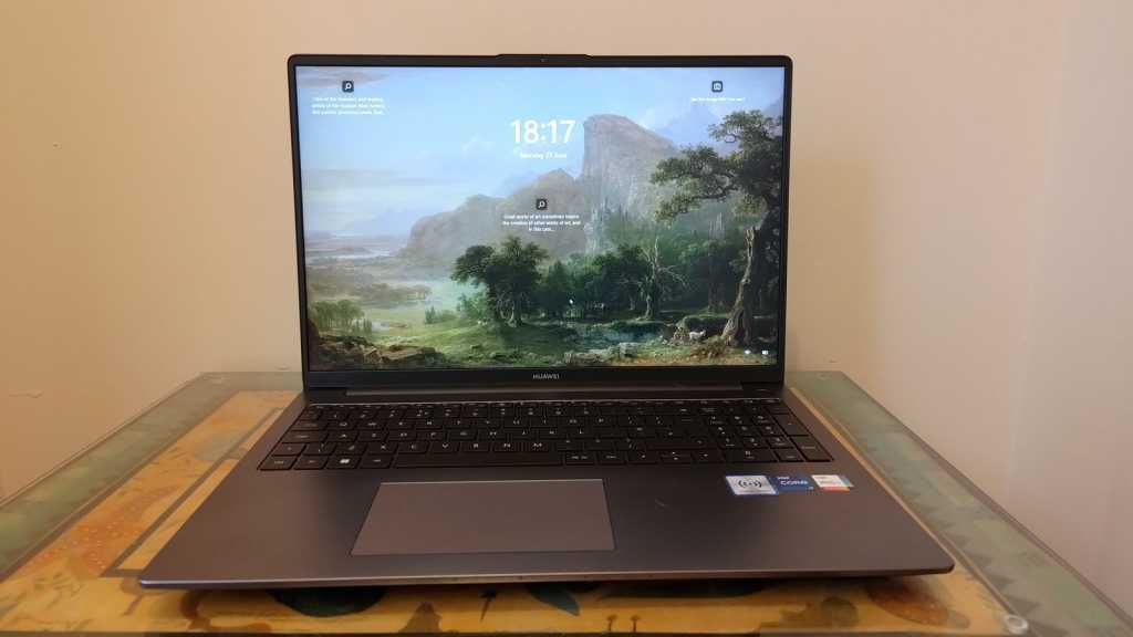 Portátil Huawei Matebook D16