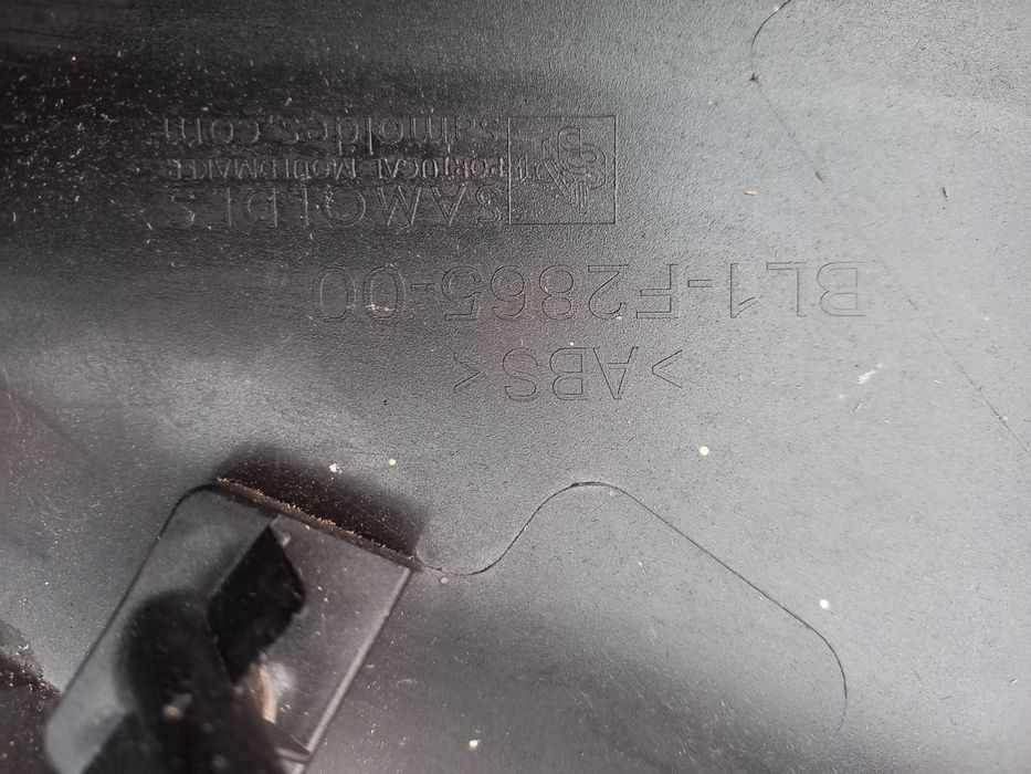 Yamaha xmax 300 mbk evolis rama z dokumentami 17 nosek krawat 125 bok